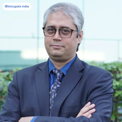 dr. samit chaturvedi urologist saket